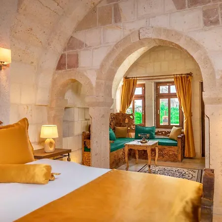 Otel Helen Cave