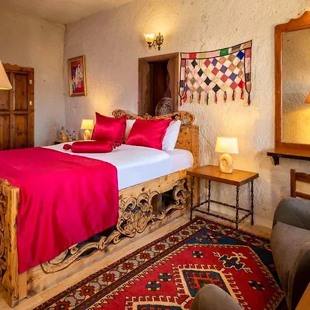Helen Cave Otel