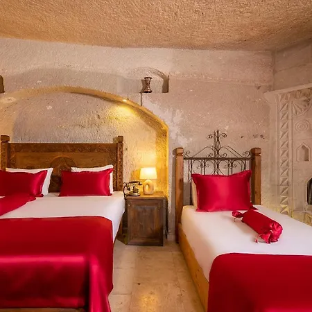 Otel Helen Cave